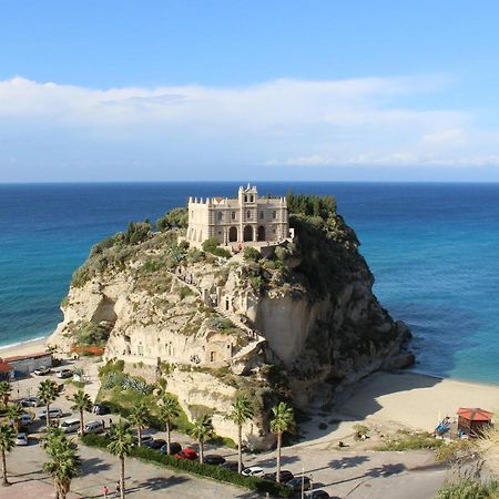 Villa Maria Elena Charme B&B Capo Vaticano Kültér fotó
